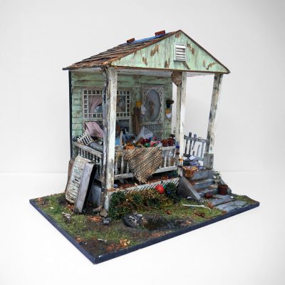 What Secrets Are Behind the Magic of Miniatures? AO Wants to Know.