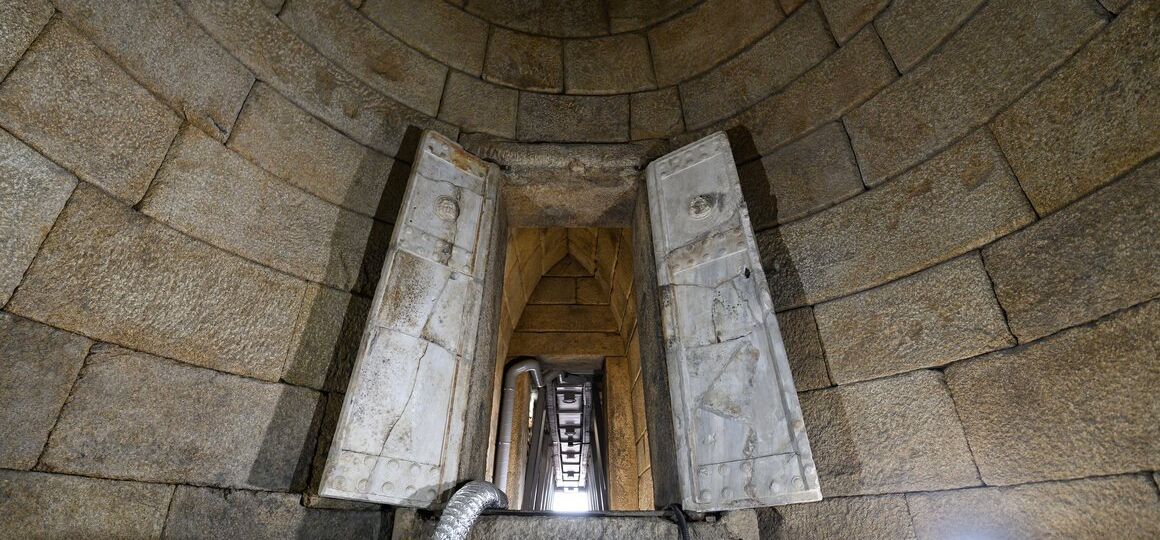 In Ancient Bulgaria, the Tombs of the Elite Were Filled With Golden Treasures