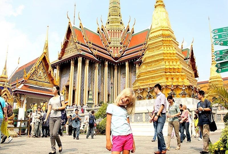 A Complete Guide To Bangkok Public Transportation & Getting Around