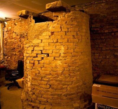 The Manhattan Well: How Aaron Burr and Alexander Hamilton United to Solve a Murder Mystery