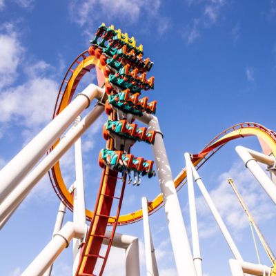 Guide to Knott’s Berry Farm: Best Rides + Top Tips!