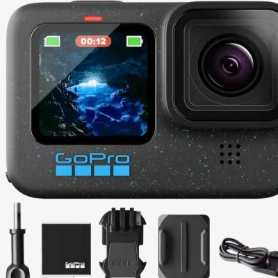 My Top Gifts for Travelers for the Holidays